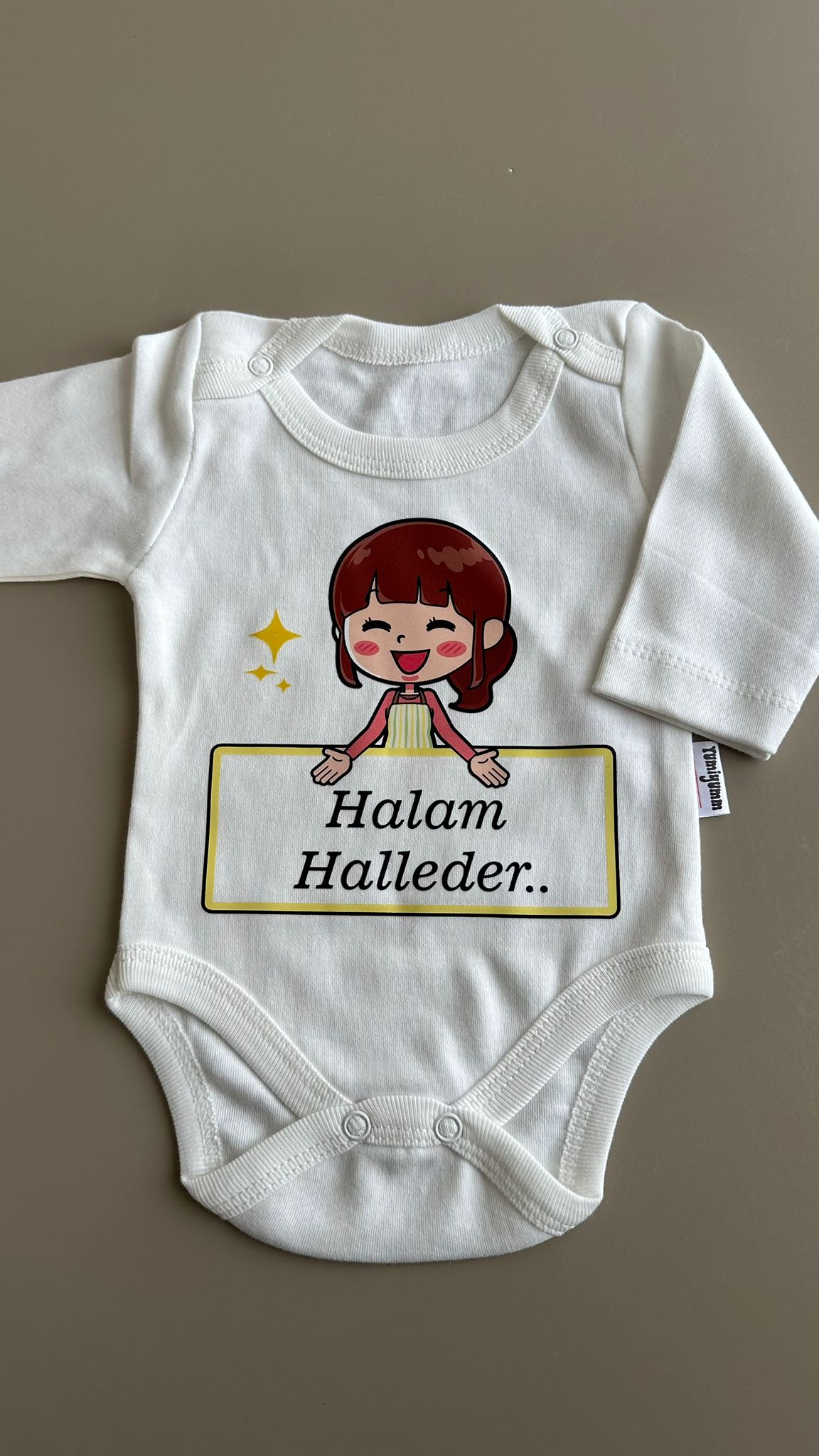 Halam Halleder Baskılı Ekru Uzun Kol Bebek Zıbın